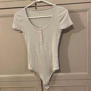 Women's Short-Sleeve Seamless Rib Fabric Henley Bodysuit Baby Light Blue